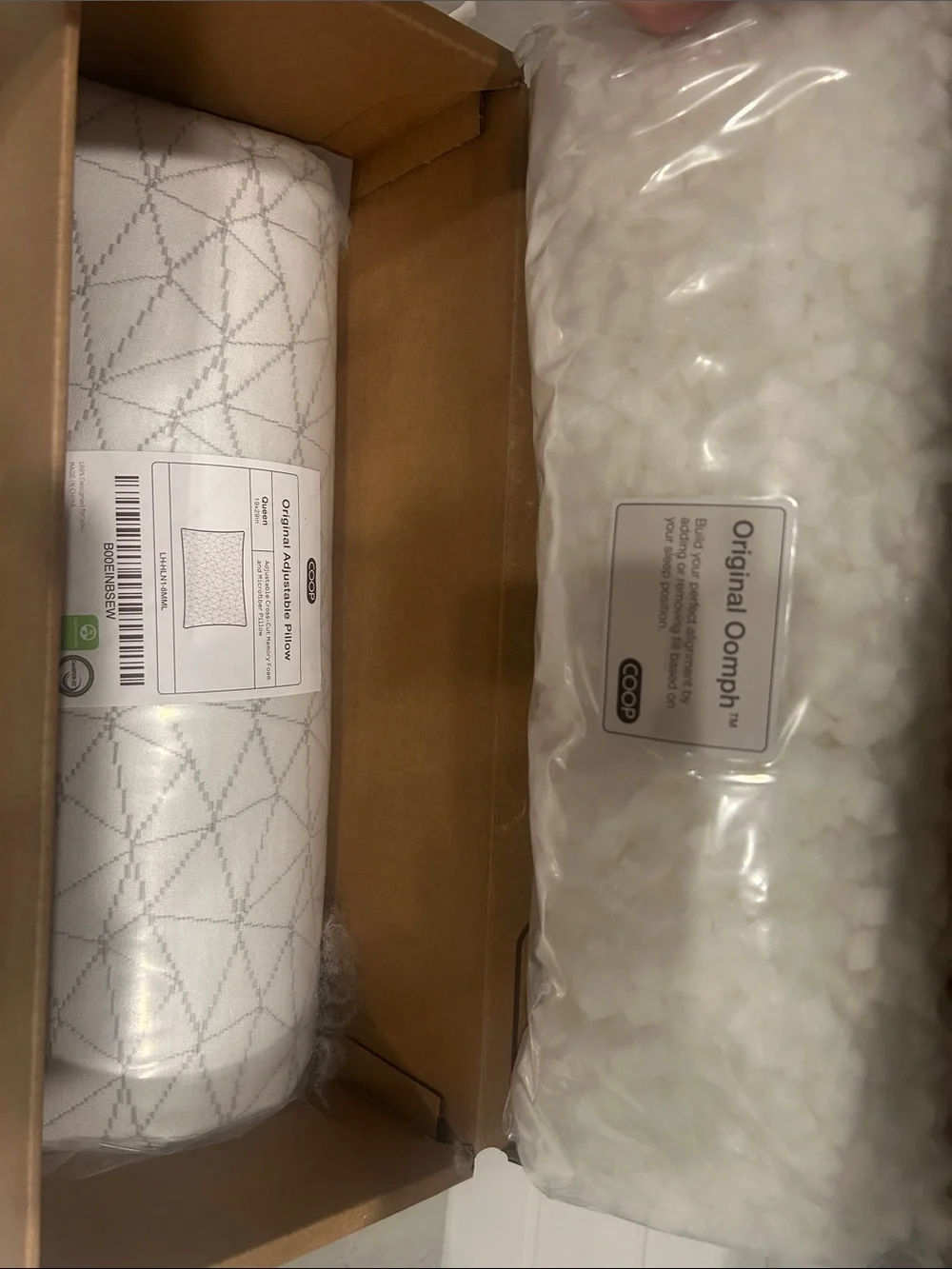 COOP original adjustable pillow Queen NEW + 1 Oomph